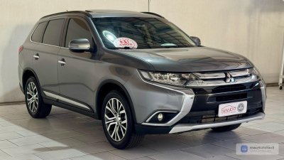 Mitsubishi Outlander - Foto 2
