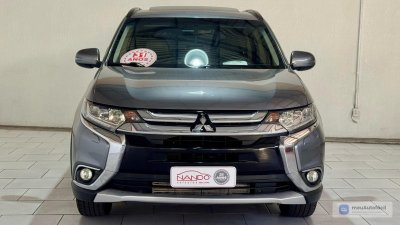 Mitsubishi Outlander - Foto 4