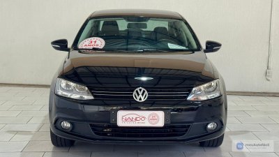 Volkswagen Jetta - Foto 4