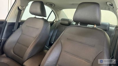 Volkswagen Jetta - Foto 7