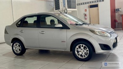 Ford Fiesta - Foto 2