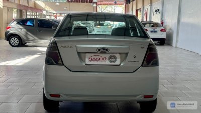 Ford Fiesta - Foto 5