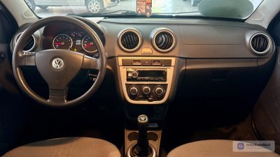 Volkswagen Voyage - Foto 7