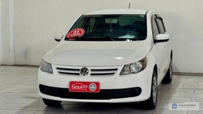 Volkswagen Voyage - Foto 1