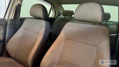 Volkswagen Voyage - Foto 9