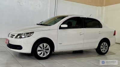 Volkswagen Voyage - Foto 8
