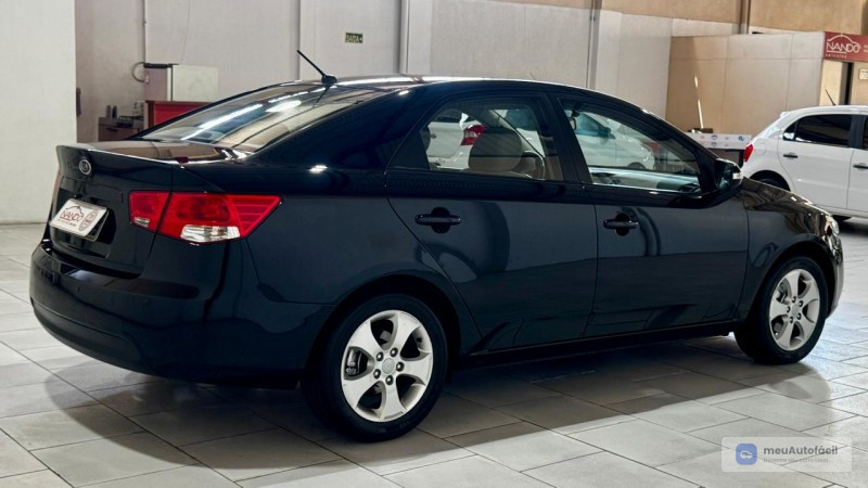 Kia motors Cerato
