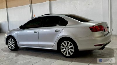 Volkswagen Jetta - Foto 7