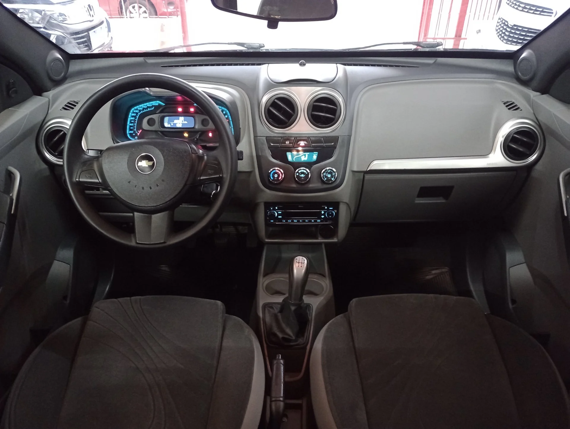 Chevrolet Agile - Foto 4