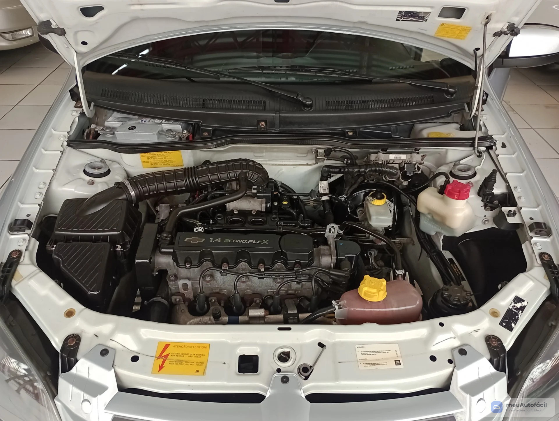 Chevrolet Prisma - Foto 15