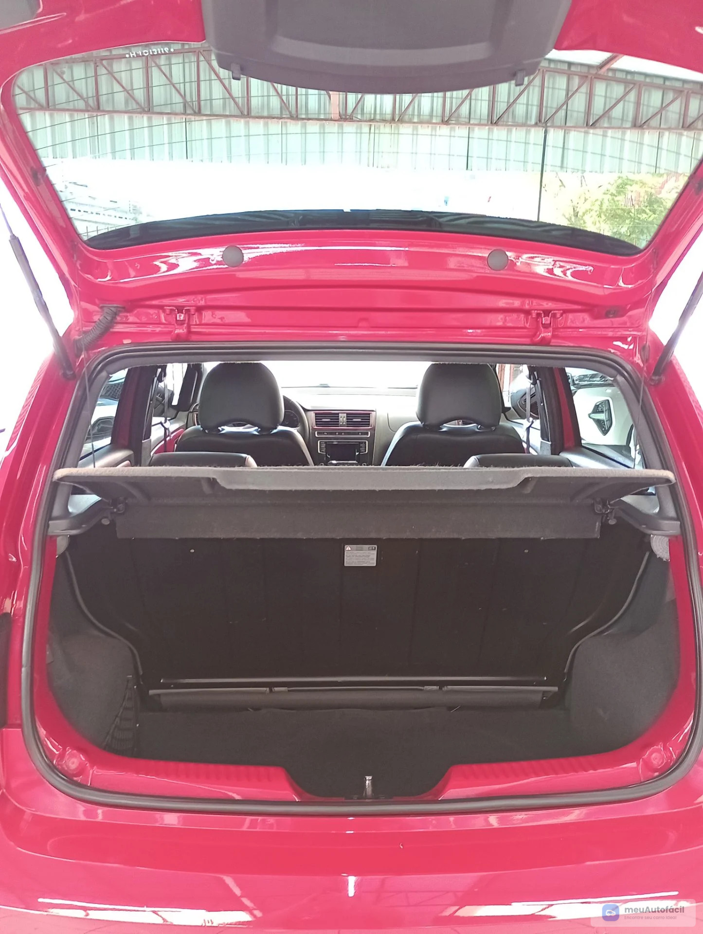 Volkswagen Fox - Foto 18