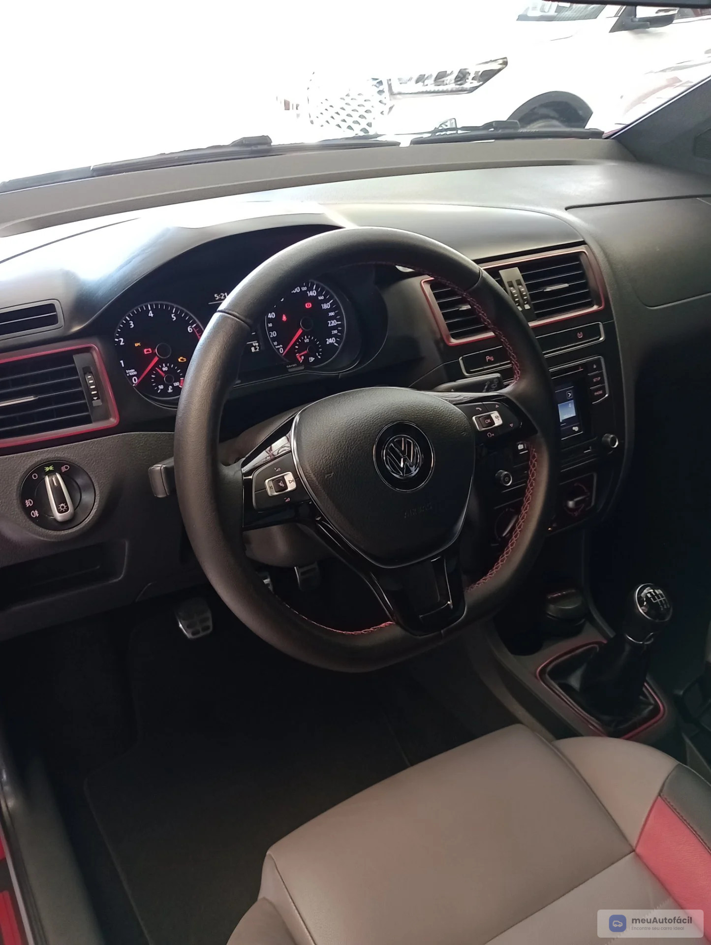 Volkswagen Fox - Foto 5