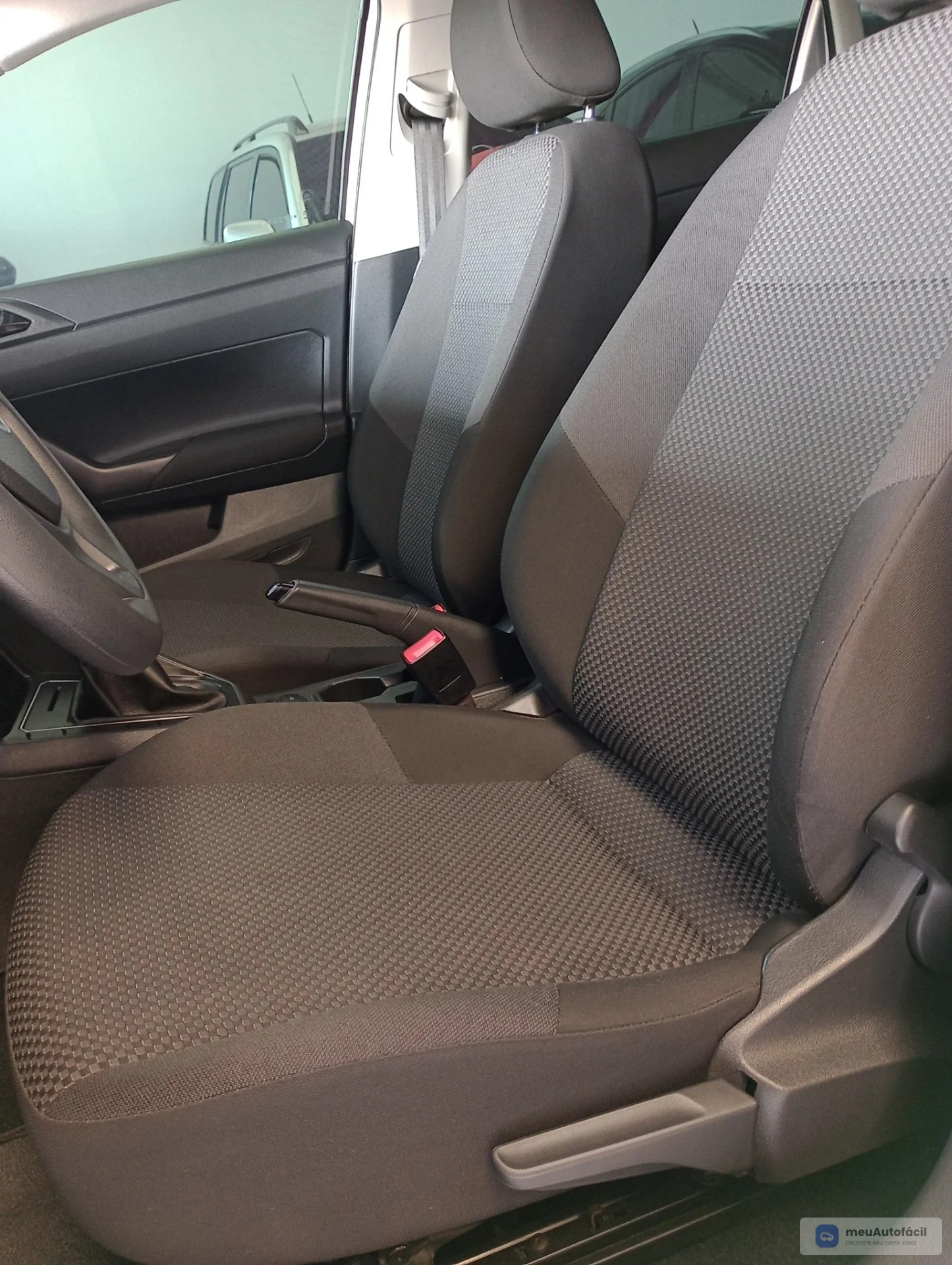 Volkswagen Polo - Foto 21