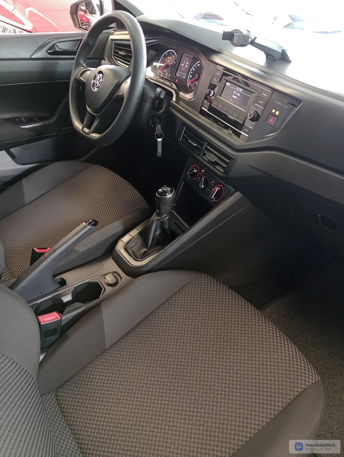 Volkswagen Polo - Foto 20