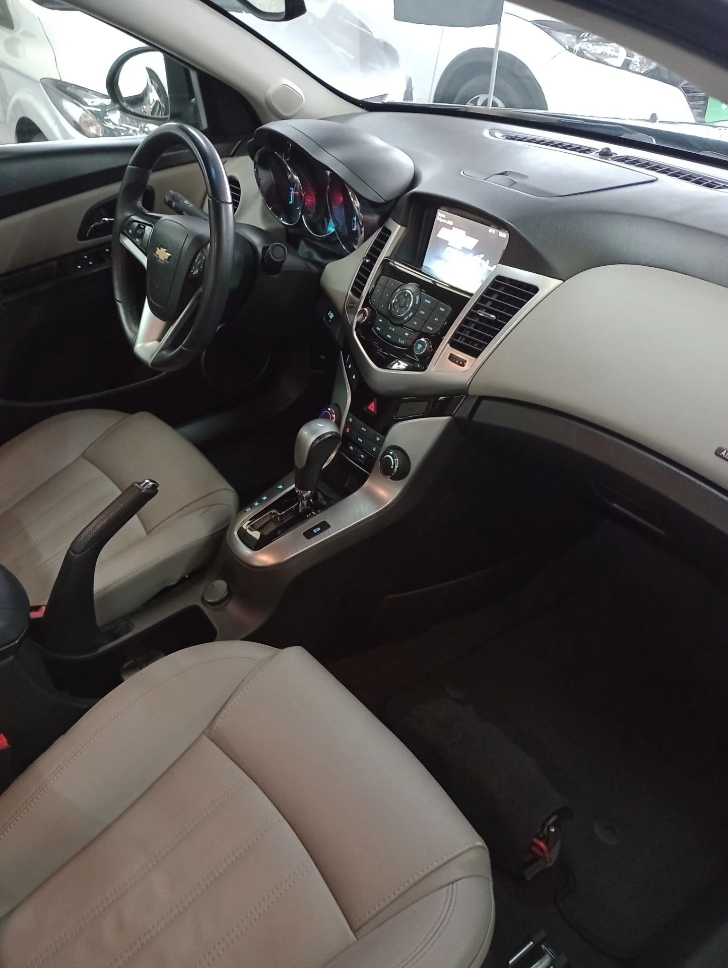 Chevrolet Cruze - Foto 8