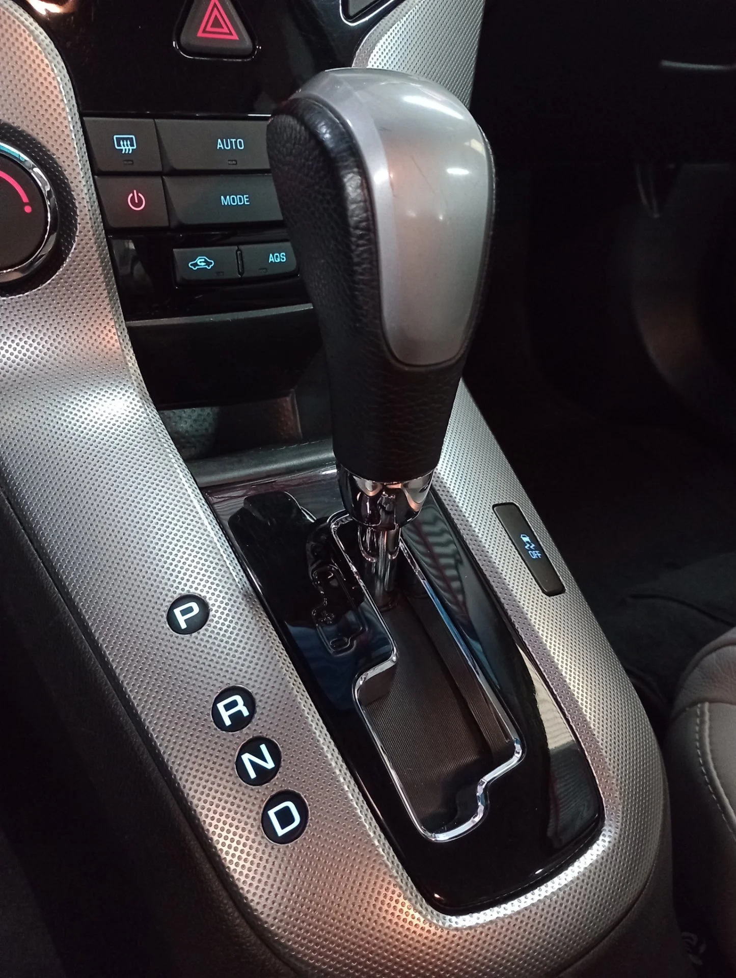 Chevrolet Cruze - Foto 27