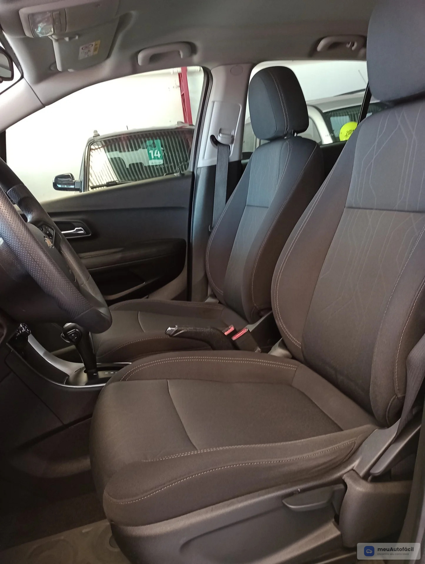 Chevrolet Tracker - Foto 11