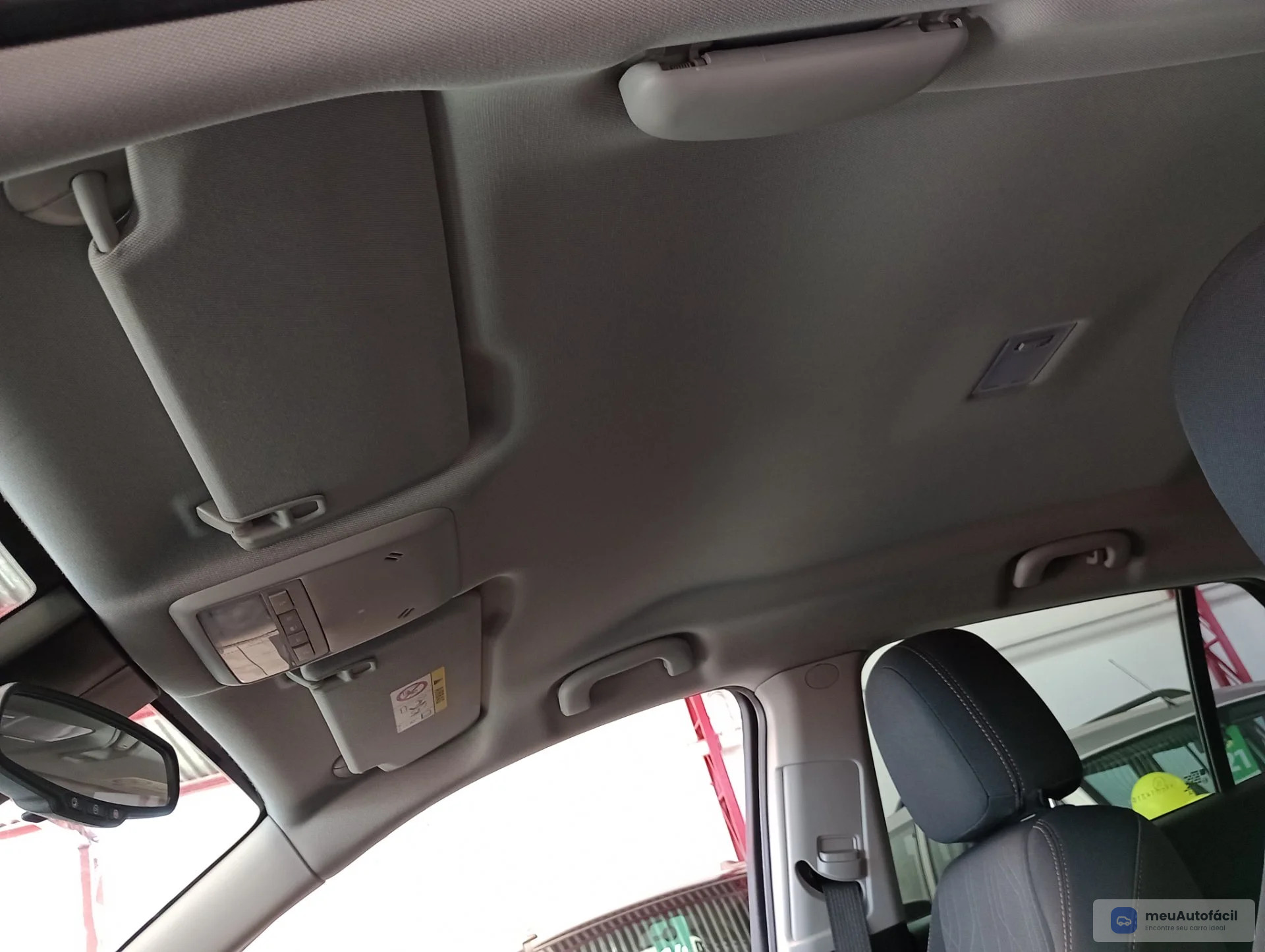 Chevrolet Tracker - Foto 18