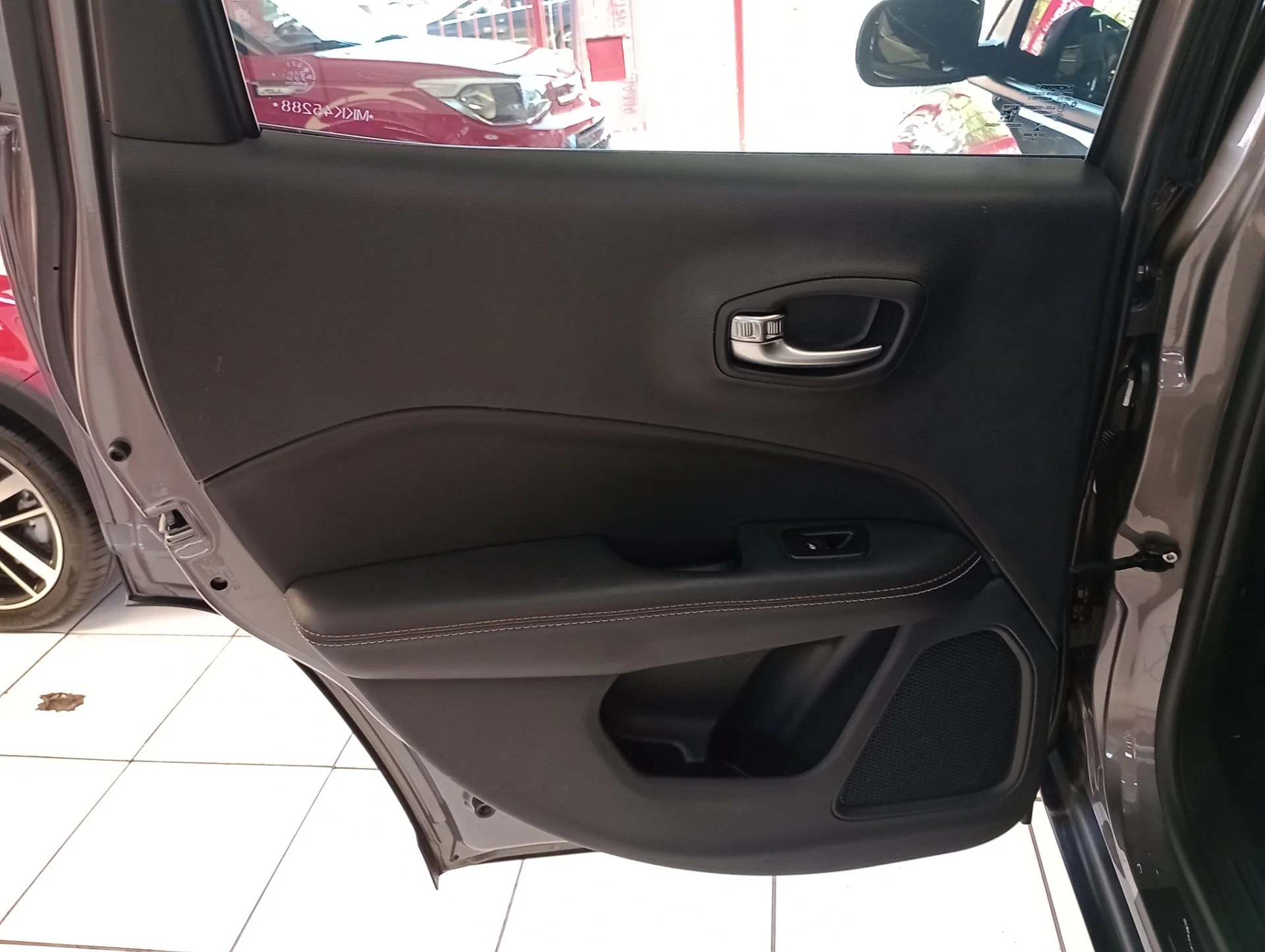 Jeep Compass - Foto 4