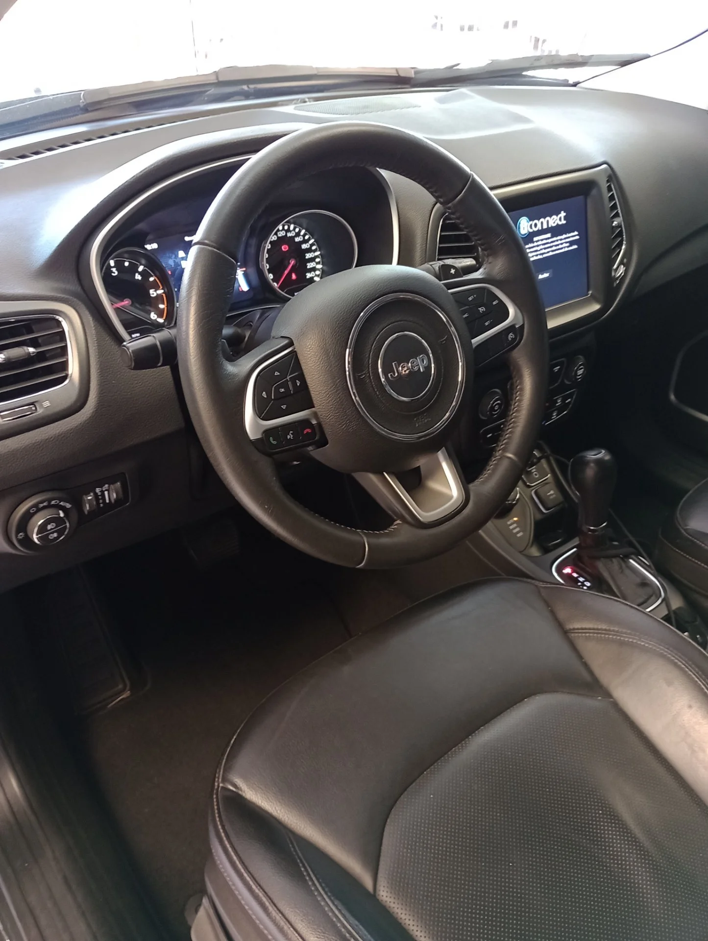 Jeep Compass - Foto 14