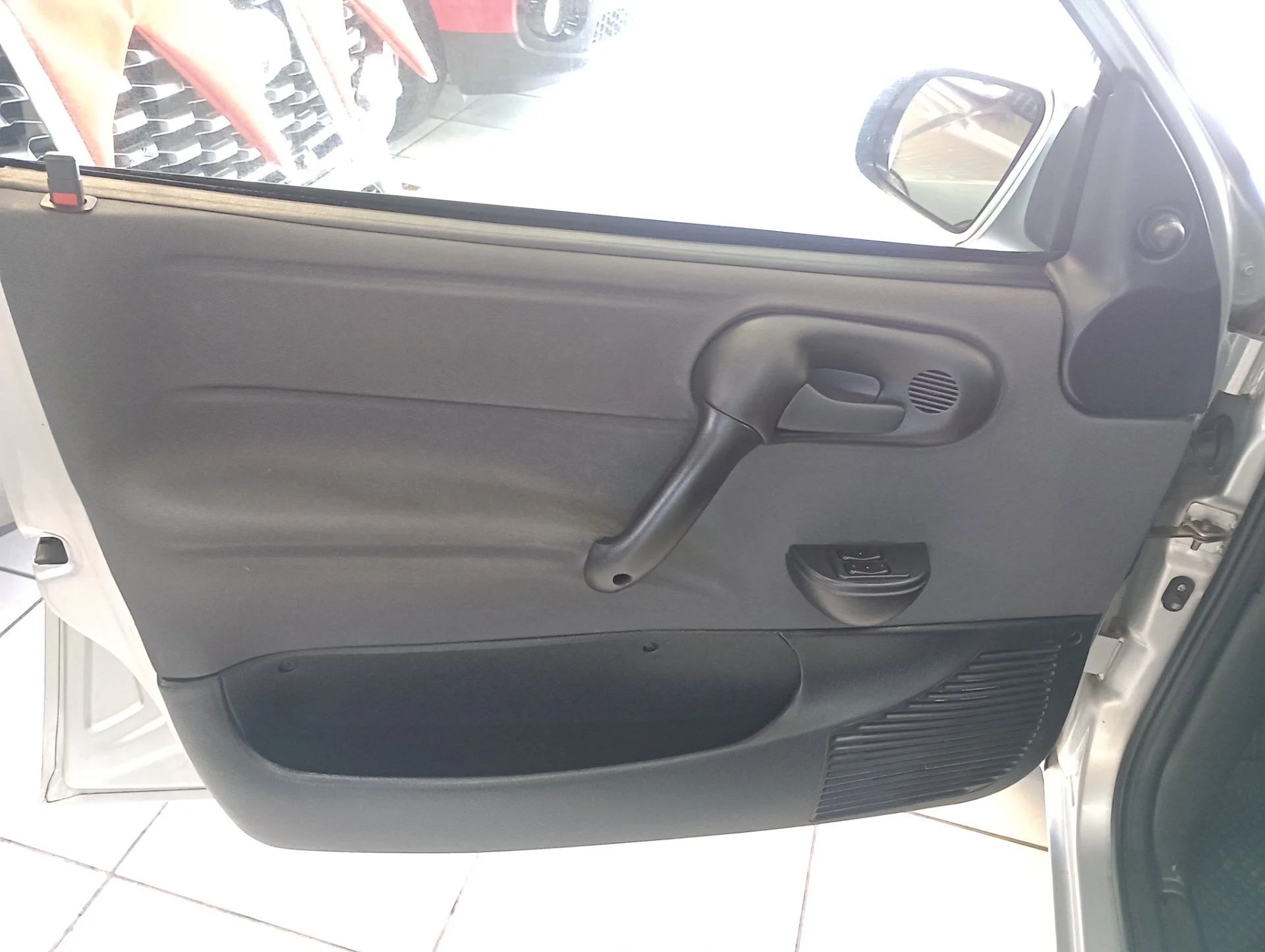 Chevrolet Classic - Foto 3