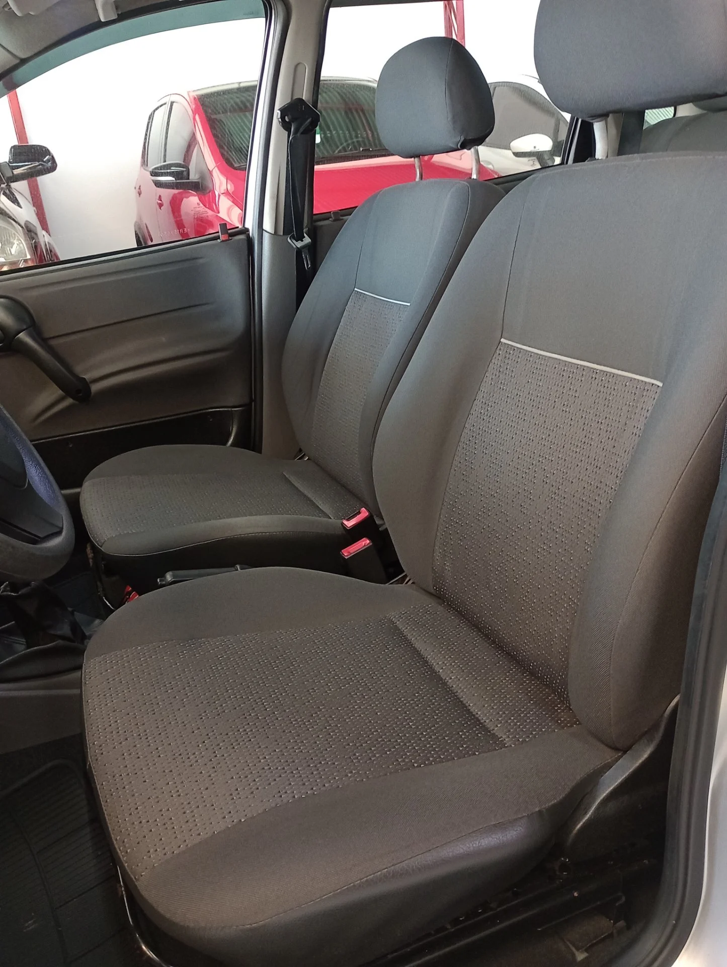 Chevrolet Classic - Foto 15