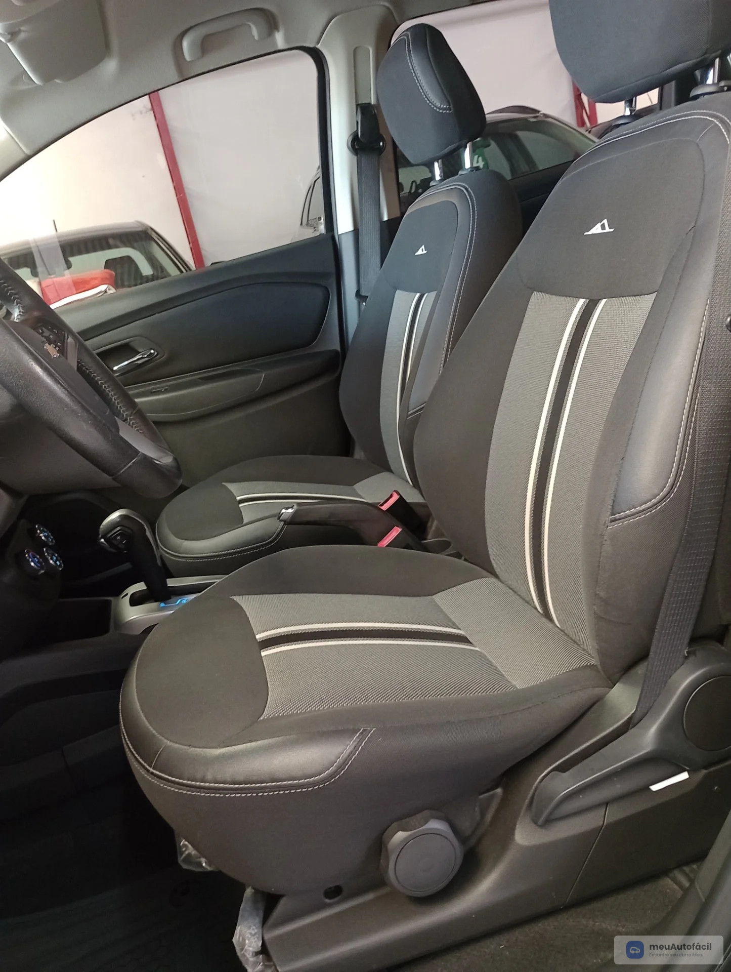 Chevrolet Spin - Foto 15