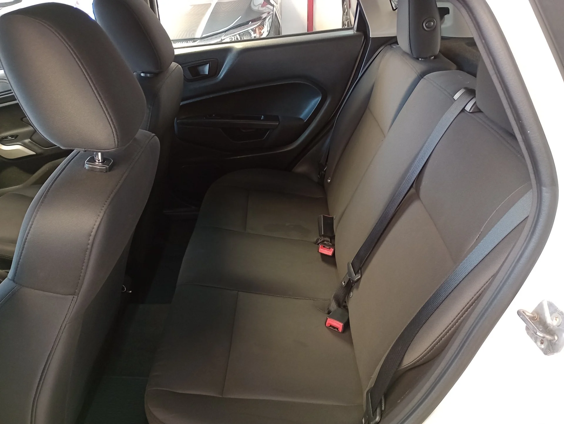 Ford Fiesta - Foto 14