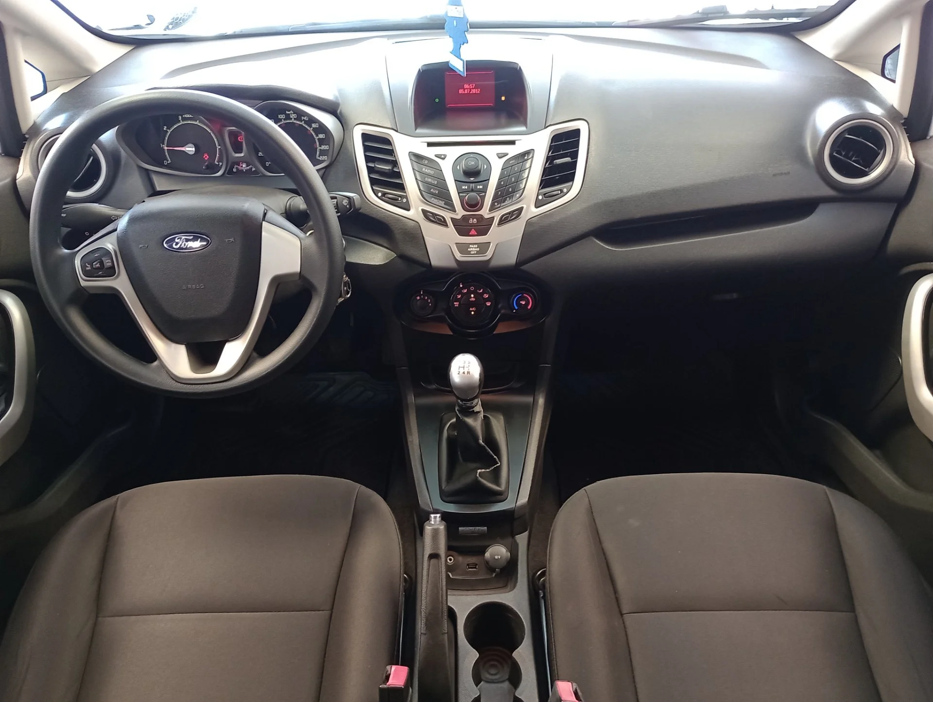 Ford Fiesta - Foto 17