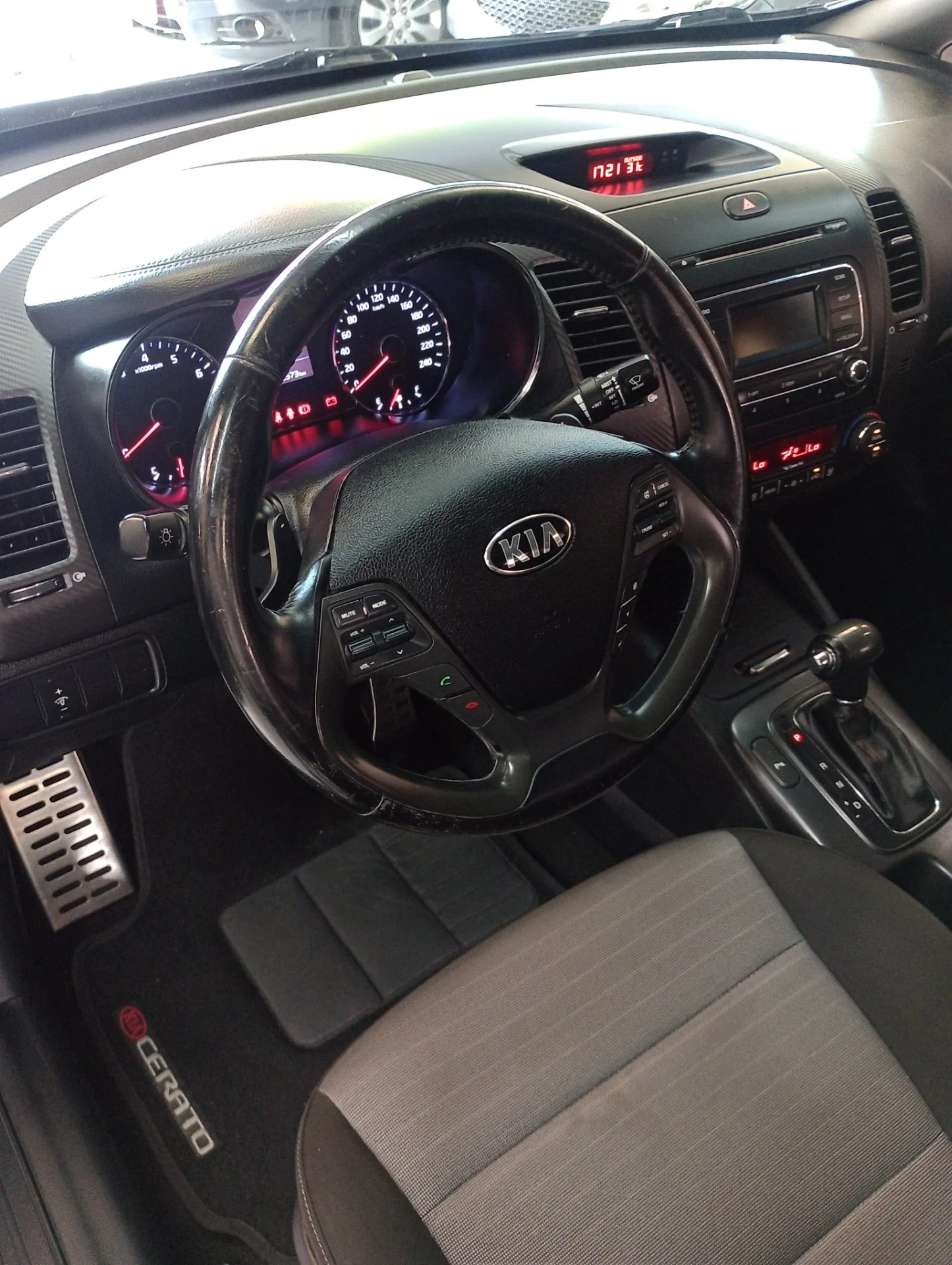 Kia Motors Cerato 1.6