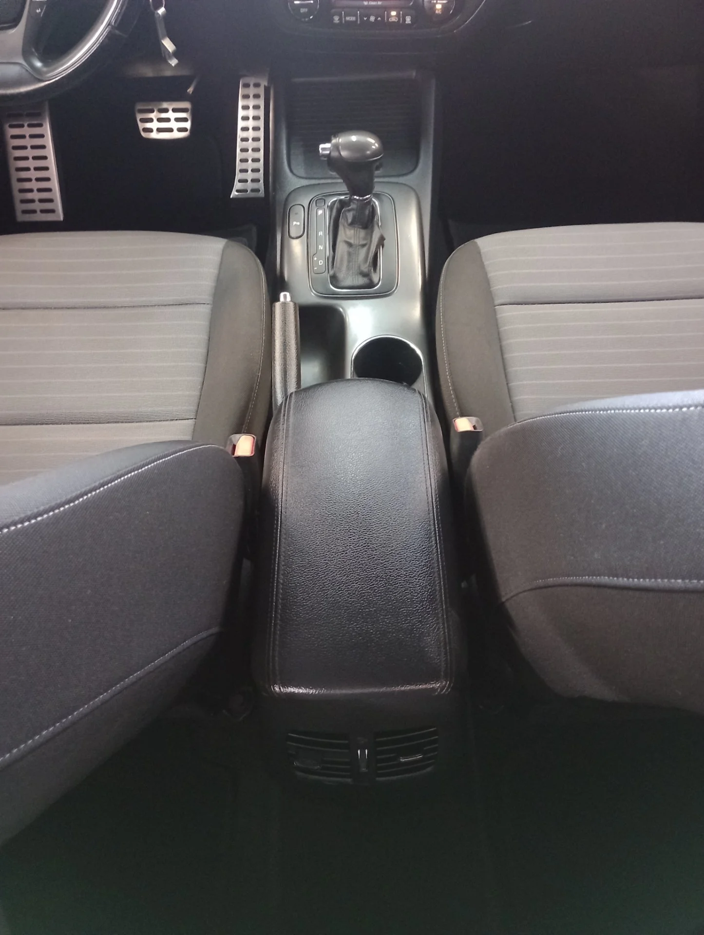 Kia Motors Cerato 1.6