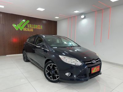 Ford Focus - Foto 5