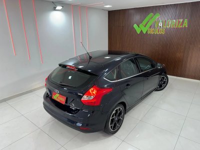 Ford Focus - Foto 14