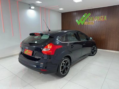 Ford Focus - Foto 1