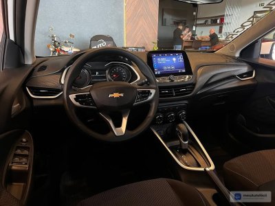 Chevrolet Onix - Foto 16