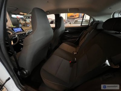 Chevrolet Onix - Foto 12