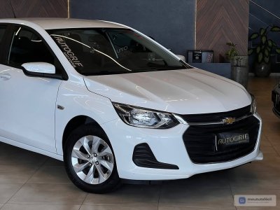 Chevrolet Onix - Foto 10