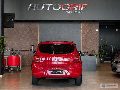 Renault Sandero - Foto 14