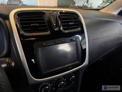 Renault Sandero - Foto 4