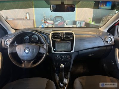 Renault Sandero - Foto 13