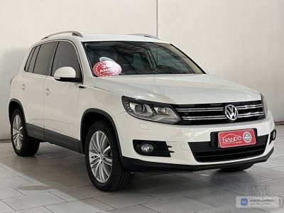 Volkswagen Tiguan - Foto 12